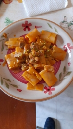 Paccheri crema di zucca  pesce spada e pistacchio